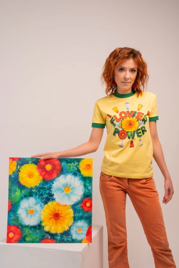 Футболка “Love&Flower power” (желтая) фото 2